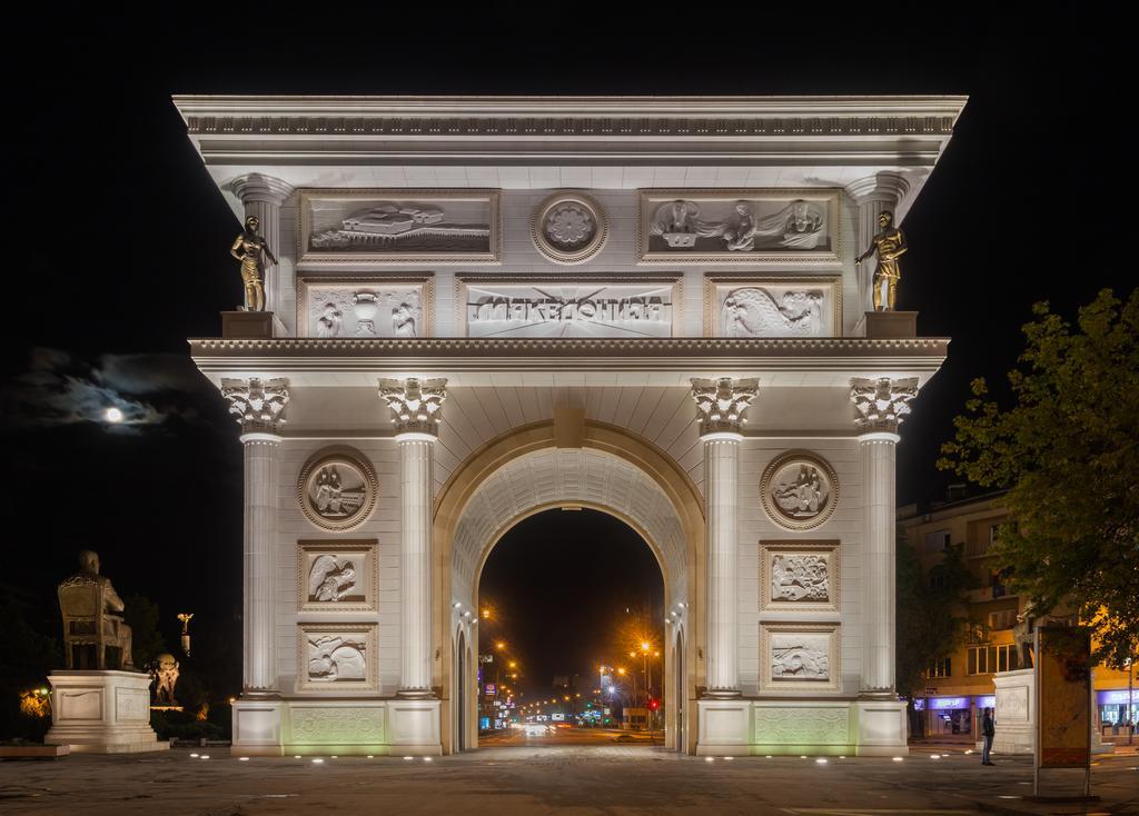 Skopje City Square View Bagian luar foto